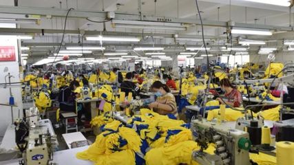 引資167.1億！張家界集中簽約15個重點項目，戶外產業迎來新機遇