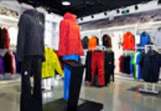 戶外行業(yè)動(dòng)態(tài)聚焦 運(yùn)動(dòng)熱潮持續(xù)升溫，品牌與渠道創(chuàng)新并進(jìn)